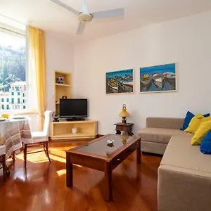 Julia By Portofinohomes Portofino